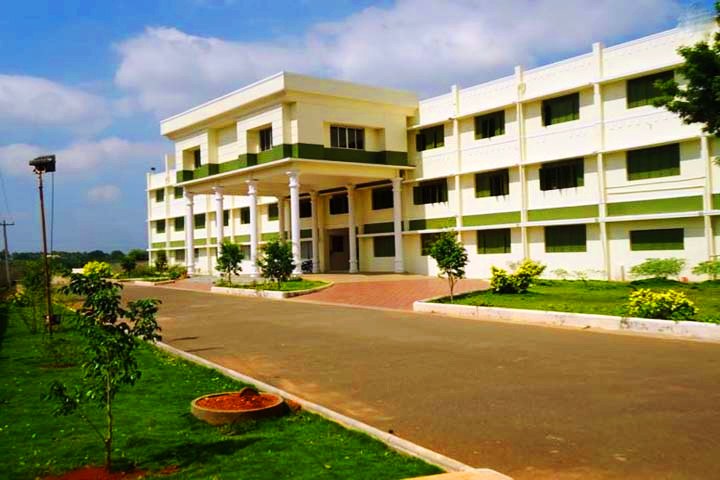 https://cache.careers360.mobi/media/colleges/social-media/media-gallery/7398/2018/11/26/Campus View of Maharaja Arts and Science College Coimbatore_Campus-View.JPG